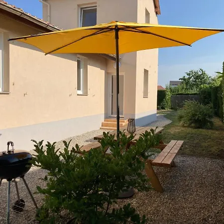 Hébergement de vacances Maison Individuelle Le Pigeonnier *
